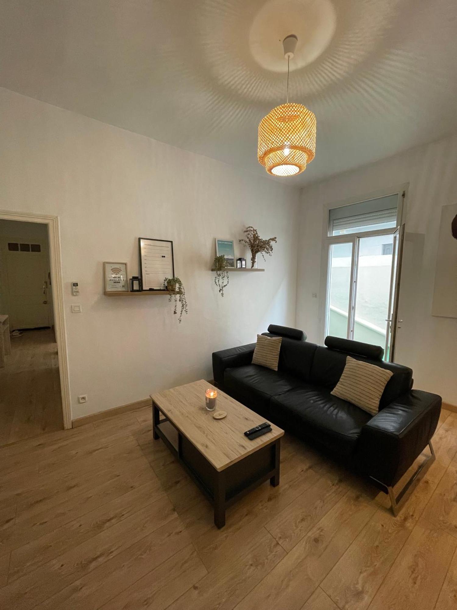 Cosy Nid Douillet Au Coeur Du Centre Ville De بيربينيو المظهر الخارجي الصورة